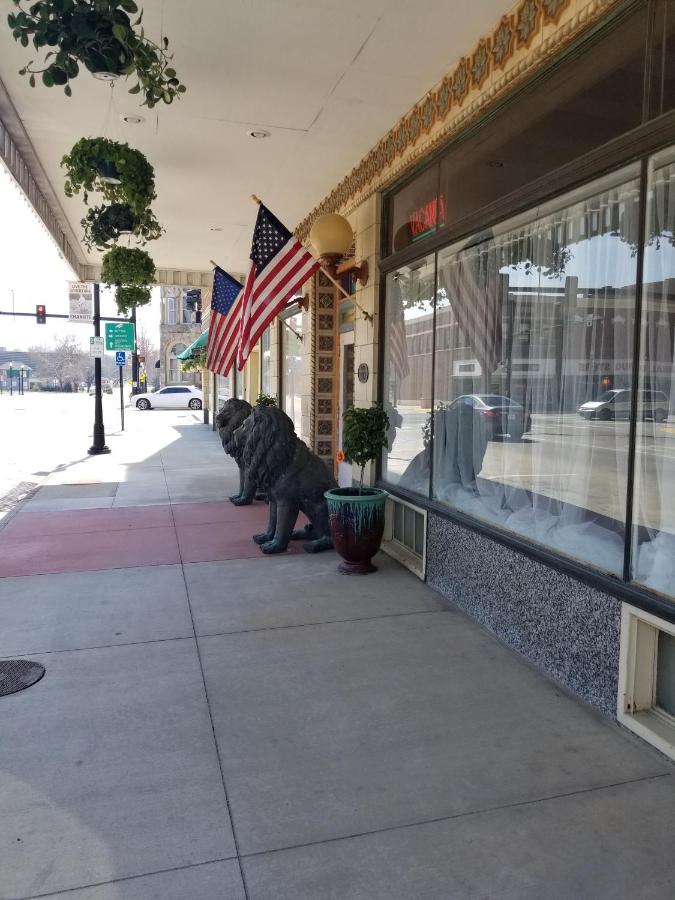 Tioga Extended Stay Hotel Chanute Buitenkant foto